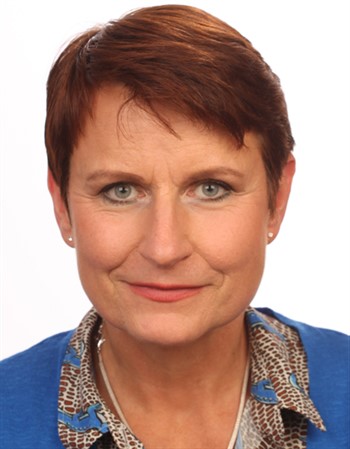 Profile picture of Bettina Strupp