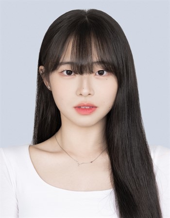 Profile picture of Heo Hyeona