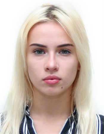 Profile picture of Ksenia Siniatkina