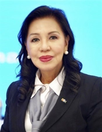 Profile picture of Gloria T Alcala
