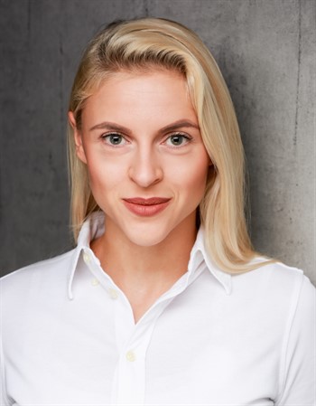 Profile picture of Victoria Schaaf