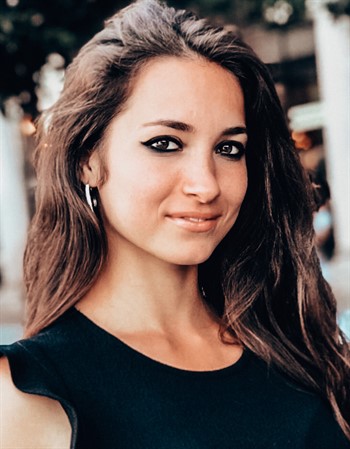 Profile picture of Luana Valentino