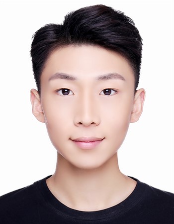 Profile picture of Li Yiding