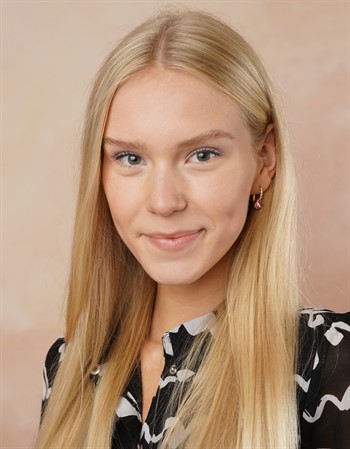 Profile picture of Amanda Aksenoka