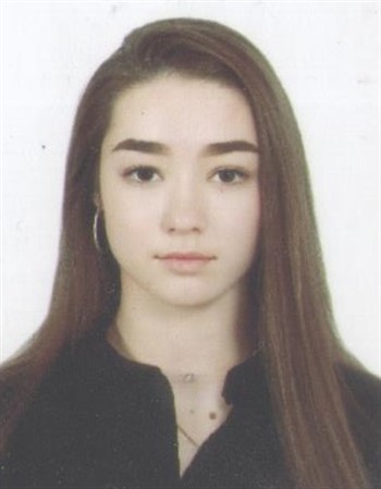 Profile picture of Arina Samoshkina