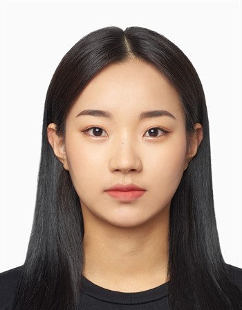 Profile picture of Yun Jiwon