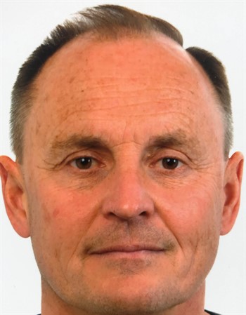 Profile picture of Elmar Hilbert
