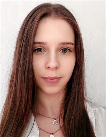 Profile picture of Alina Bakhmatovich