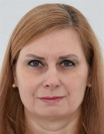 Profile picture of Ellen Slezak