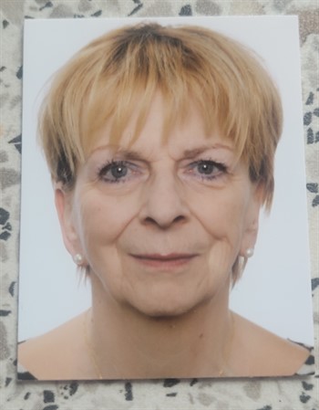 Profile picture of Christine Rzeniecki