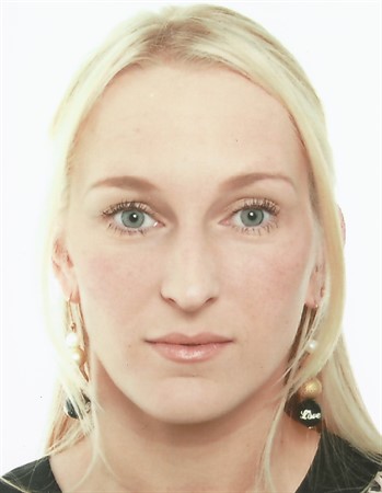 Profile picture of Melanie Ahl-Jende