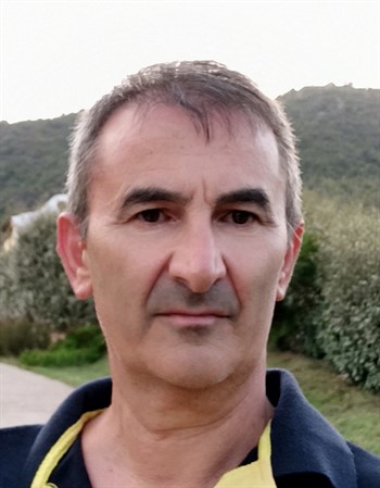 Profile picture of Alberto Valdes