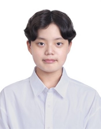 Profile picture of Park Jun