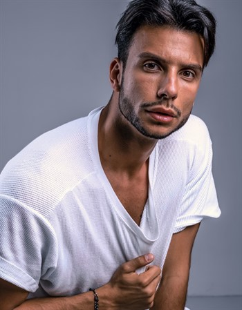 Profile picture of Manuel Longhitano