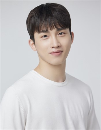 Profile picture of Choi Chan Young