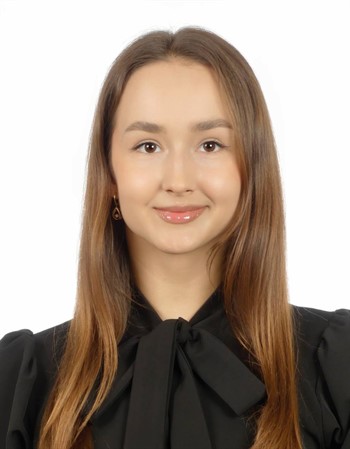 Profile picture of Alina Zhukouskaya