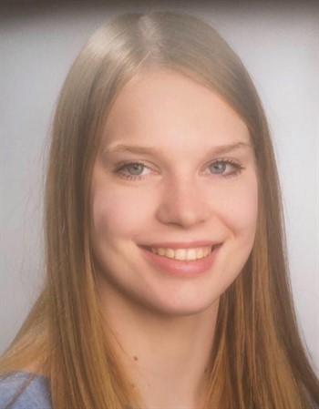 Profile picture of Lisa Winkler
