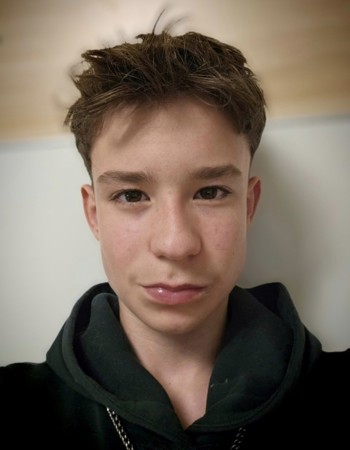 Profile picture of Adrian Schmidt