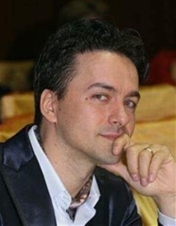 Profile picture of Avram Raul