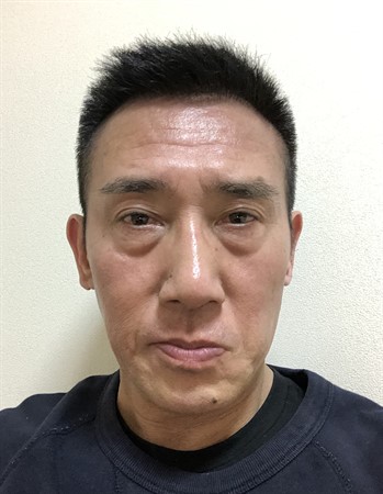 Profile picture of Hiroaki Oyabe