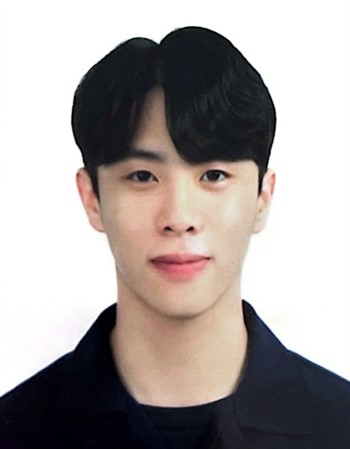 Profile picture of Park Youngjin