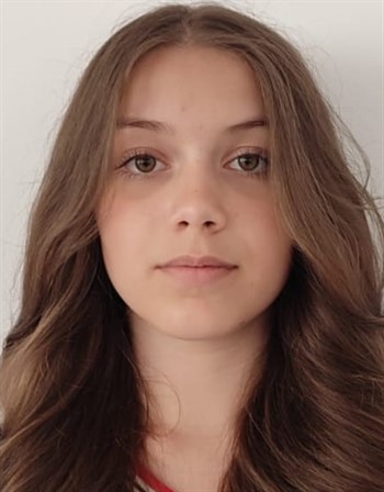 Profile picture of Mihes Miruna Antonia