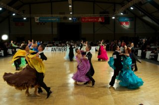 WDSF Senior I Standard | Antwerp © Roland