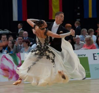 Sergey Konovaltsev – Olga Konovaltseva, RUS © Roland